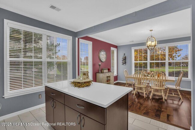 Building Photo - 410 St Andrews Pl