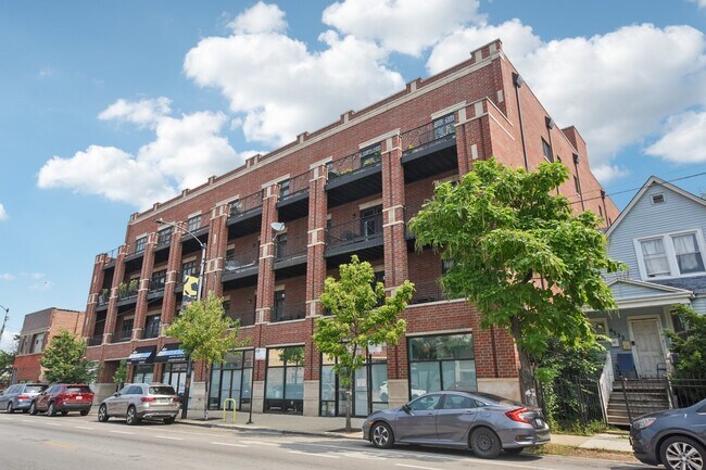 Primary Photo - 4141 N Kedzie Ave