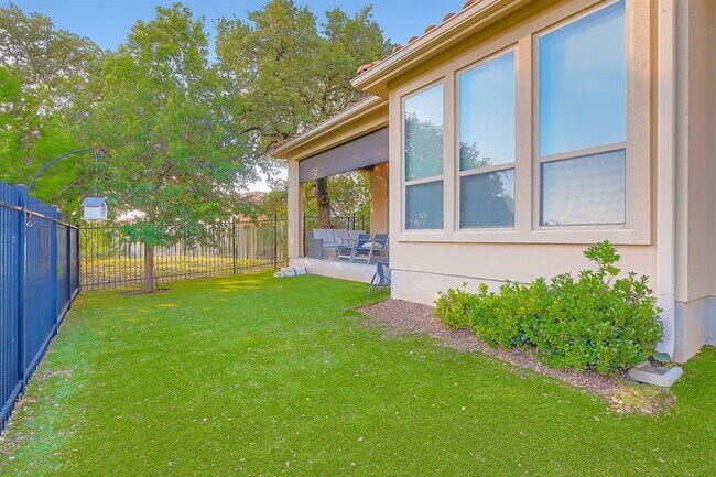Building Photo - 4106 Paleleaf Ln
