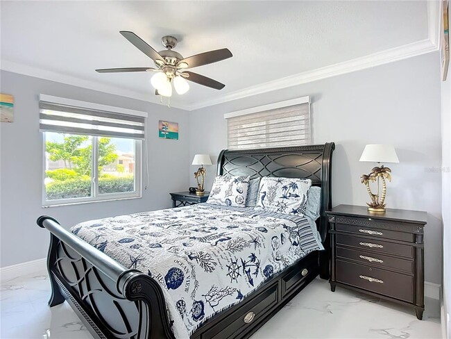 Building Photo - 6531 Santiago Ct