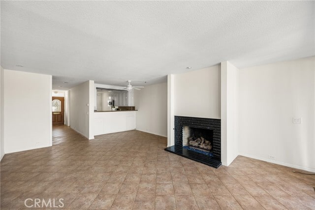 Building Photo - 3965 Aladdin Dr