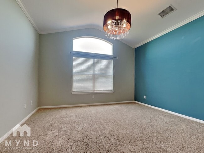 Building Photo - 9613 Solana Vista Loop