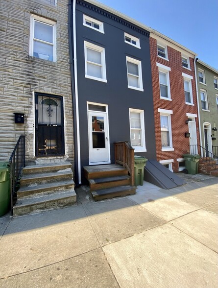 Building Photo - 907 W Lombard St