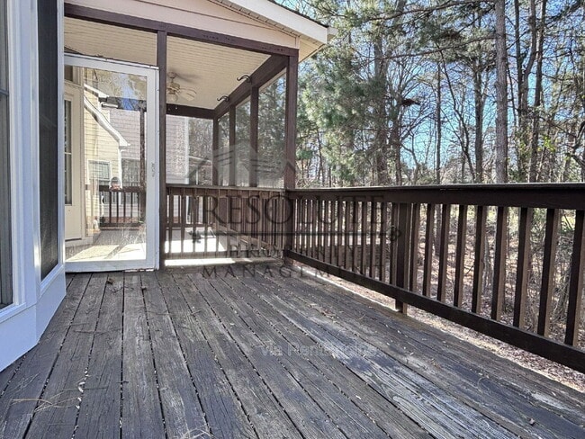 Building Photo - 5818 Myakka Ct