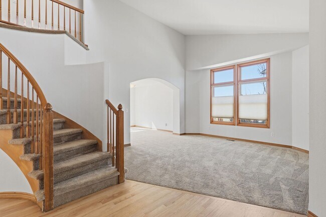 Building Photo - 4 Bed 2.5 Bath Home in Plum Creek of Castle Rock