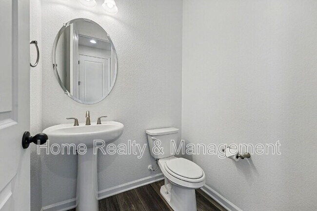 Building Photo - 9364 E 105th Ave