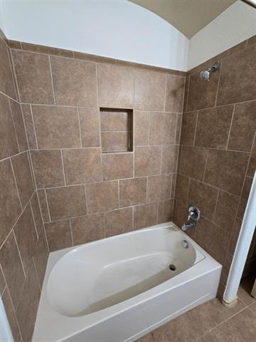 Building Photo - 10444 Merced Lake Rd