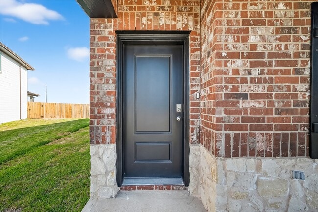 Building Photo - 3711 Zoeys Wy