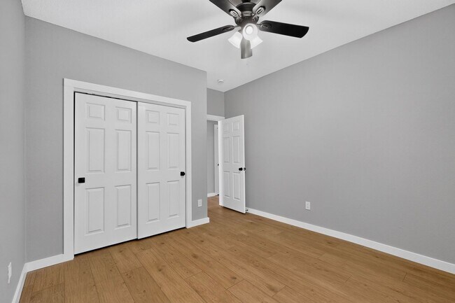 Building Photo - 7314 Gillon Dr