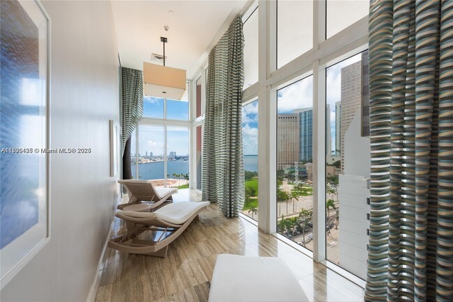 Building Photo - 50 Biscayne Blvd