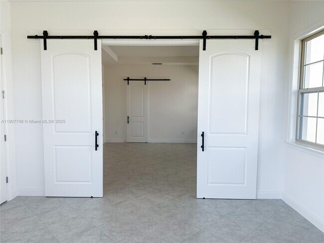 Building Photo - 13646 Abberwick Dr