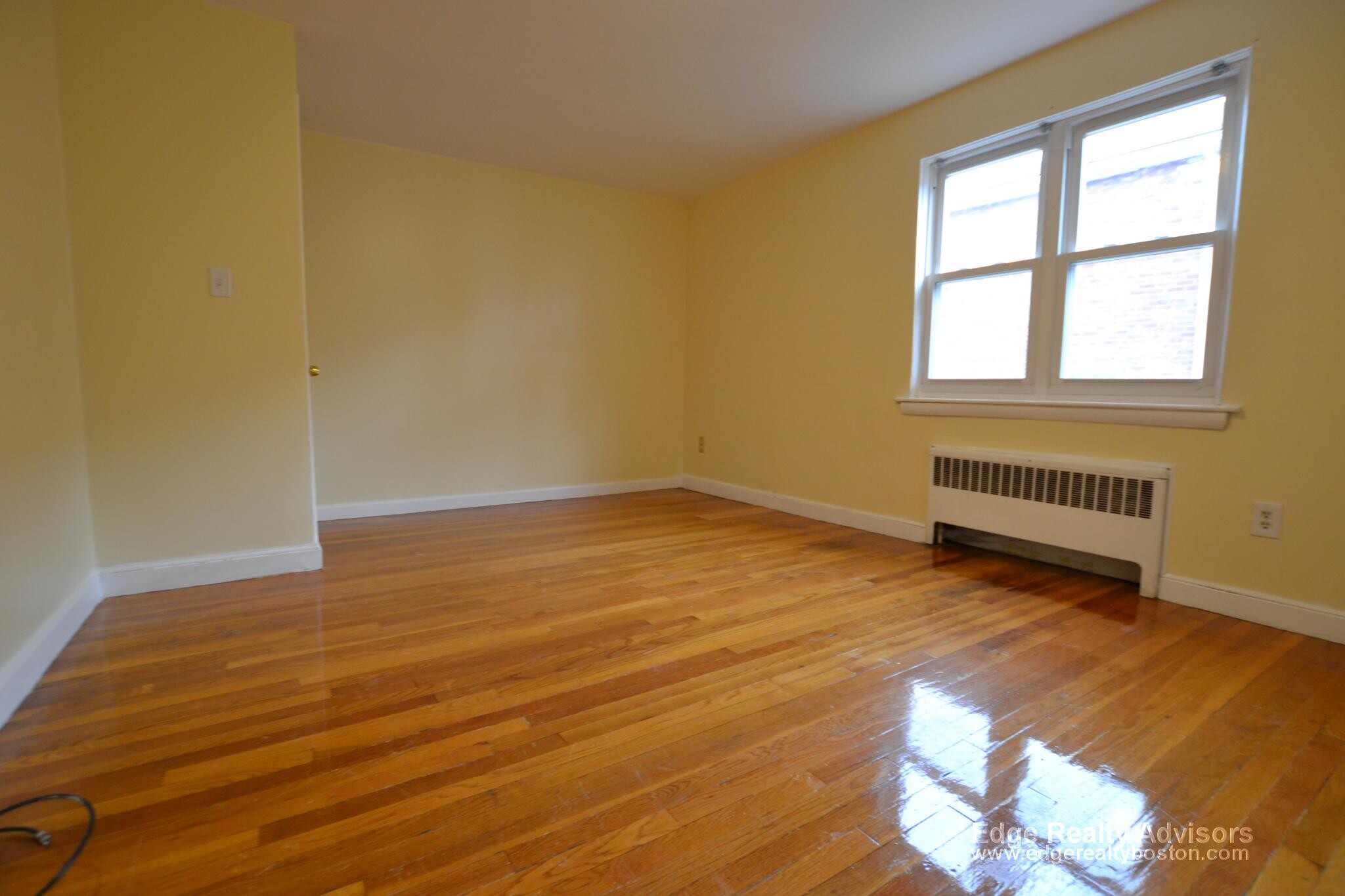 Building Photo - 265 Corey Rd