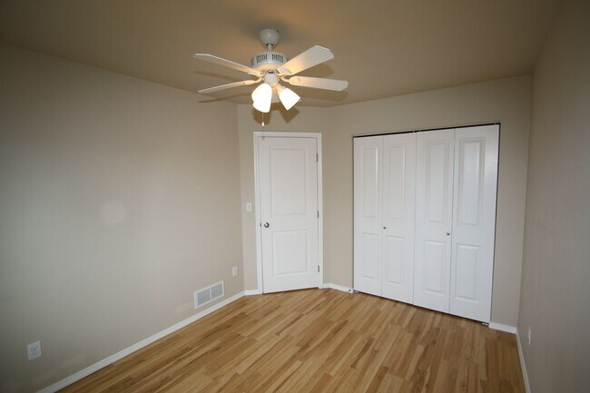 Building Photo - 368 SKWENTNA Dr