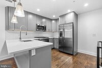 Building Photo - 1649 E Eyre St