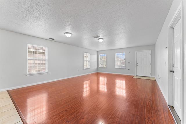 Building Photo - 3515 Jenny Dale Dr