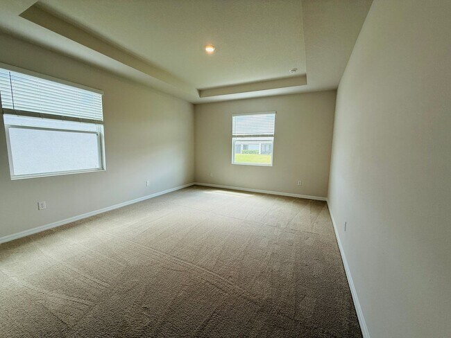 Building Photo - New built 4 bedroom 3 bath 3 car garage in Coddington Subdivision