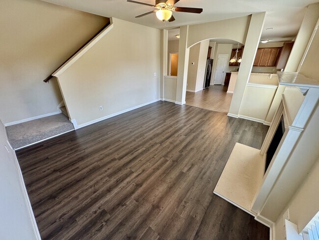 Building Photo - 130 Sparkling Spring Trail