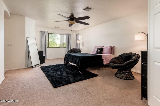 Building Photo - 13604 W Rovey Ave