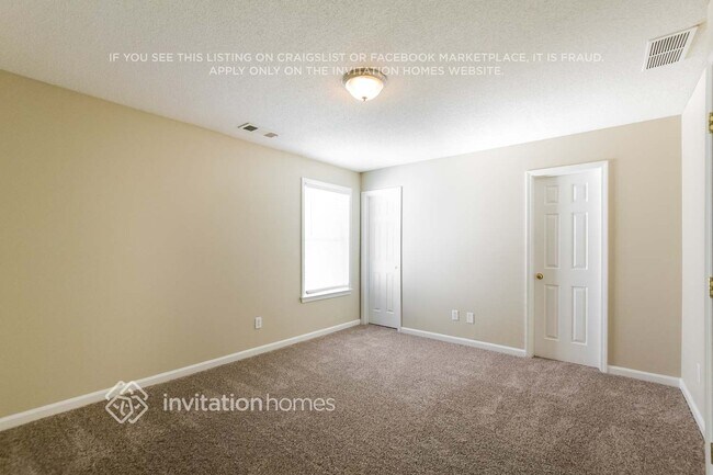 Building Photo - 1609 Heyford Cir NW