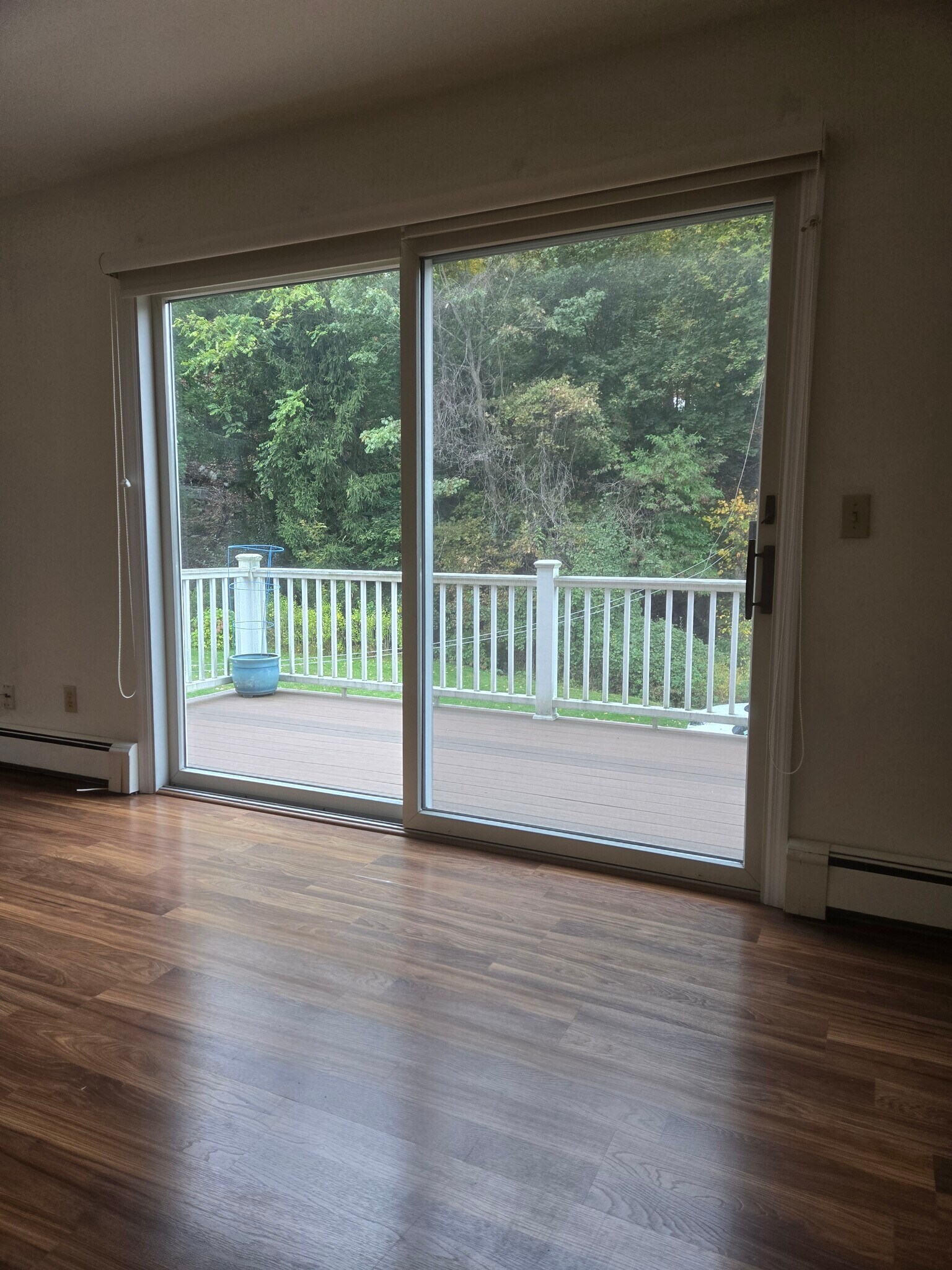 Building Photo - 17 Intervale Ave