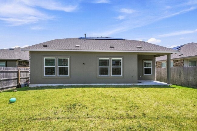 Building Photo - 1733 Catahoula Dr