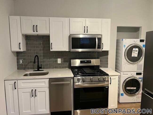 Building Photo - 9 Noyes Pl