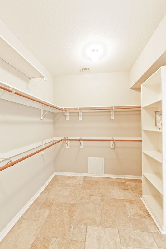 Building Photo - 3643 Copper Stone Dr