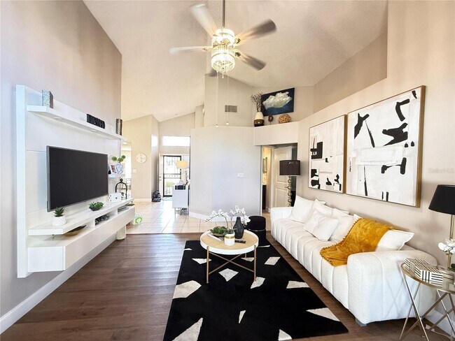 Building Photo - 8055 Antibes Ct