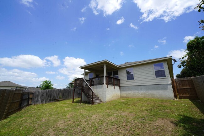 Building Photo - 5011 Braden Gate