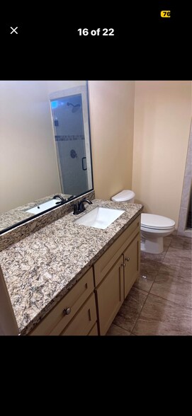 Building Photo - 530 Ebony