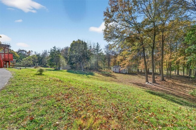Building Photo - 1281 NY-208