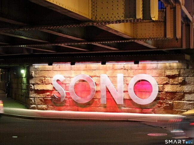 Building Photo - 14 Sniffen St