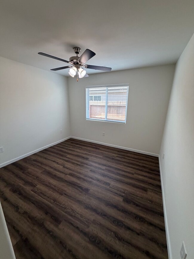 Building Photo - New house in Madera