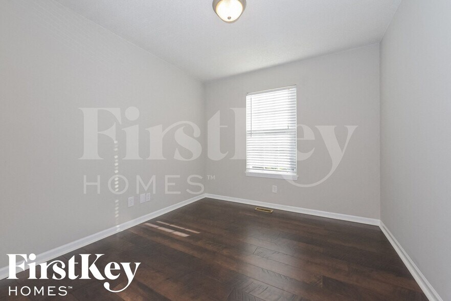 Building Photo - 17534 W 111th Terrace