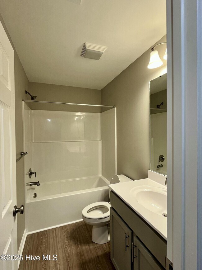 Building Photo - 1248 Masters Ln