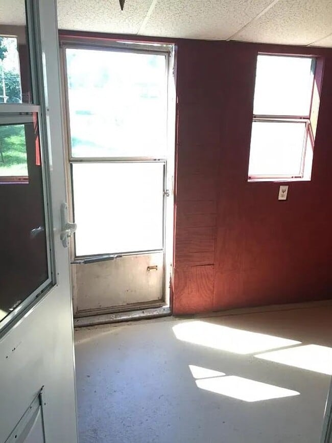 Building Photo - 2 Bedroom in Carlisle, PA!