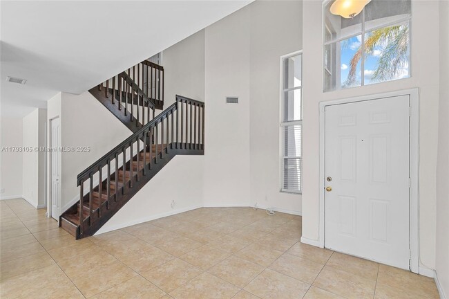 Building Photo - 6402 Buena Vista Dr