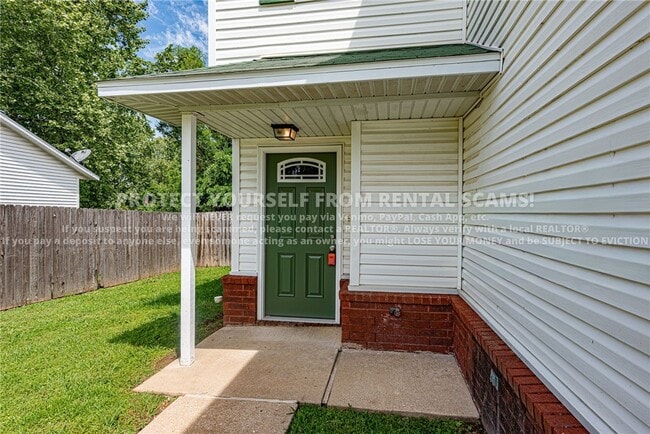 Building Photo - 3064 Mica St