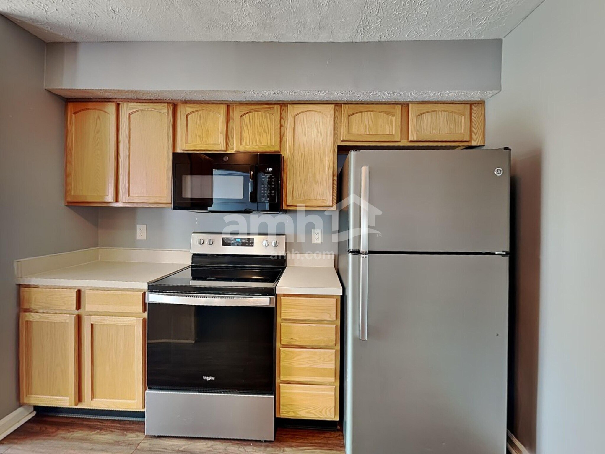 Building Photo - 16705 Greensboro Dr