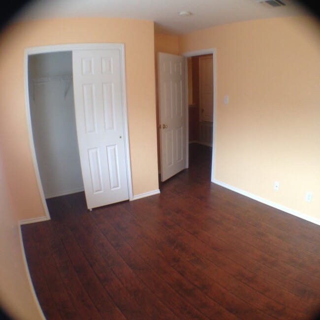Building Photo - 6614 Buckhorn Cliff