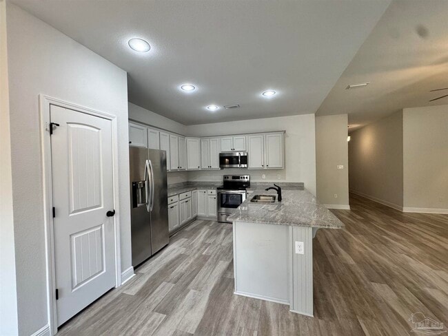 Building Photo - 5723 Maggie Rose Cir