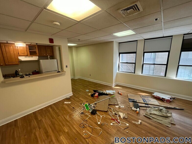 Building Photo - 62 Boylston St