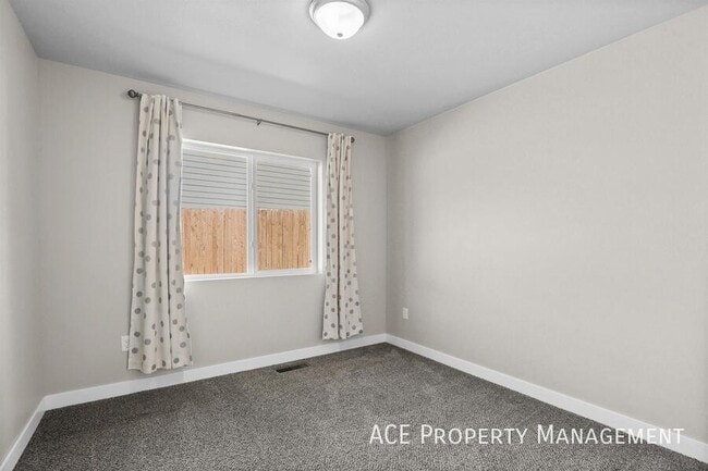 Building Photo - 5339 Coal Bank Dr