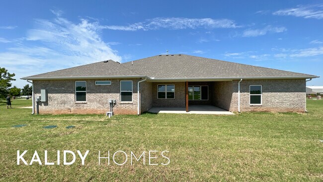 Building Photo - 20400 Antler Farms Dr