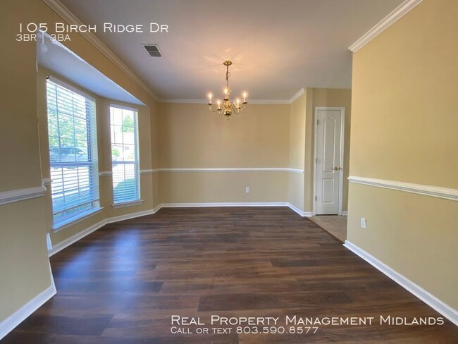 Building Photo - 105 Birch Ridge Dr