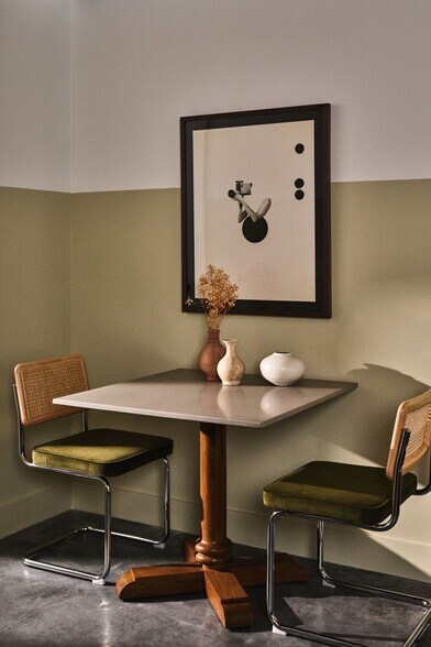 Building Photo - 110 Ann St