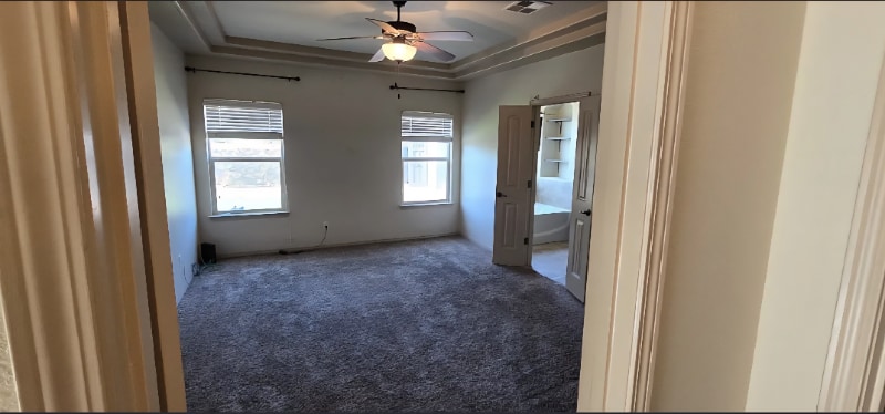 Building Photo - 13844 Hollywood