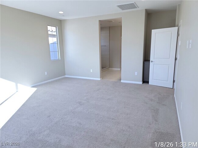 Building Photo - 299 Stradella Pl