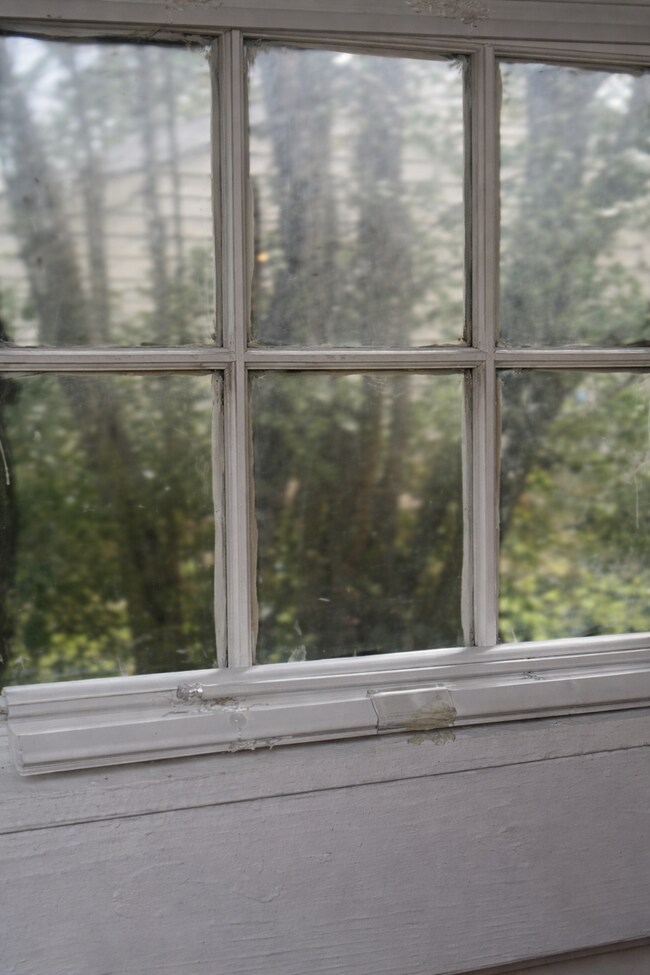 Building Photo - 4322 Mikado Ave