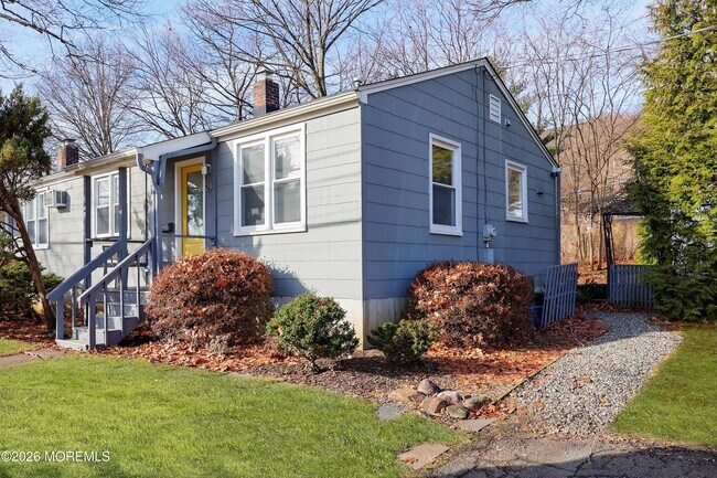 Building Photo - 29 Degraw Ave